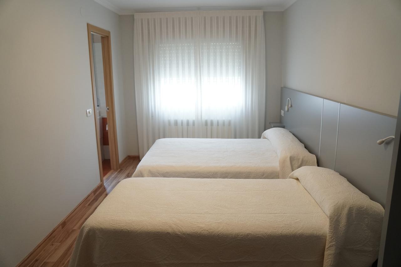 Pension Perez Portomarin Exteriér fotografie