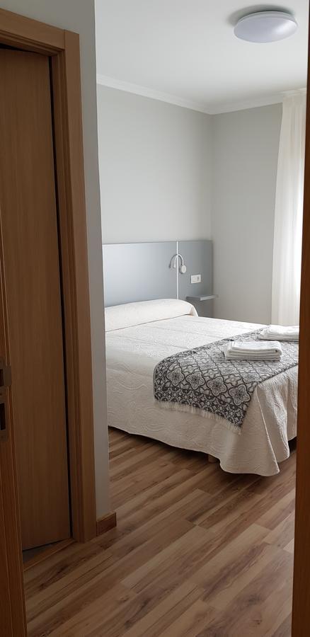 Pension Perez Portomarin Exteriér fotografie